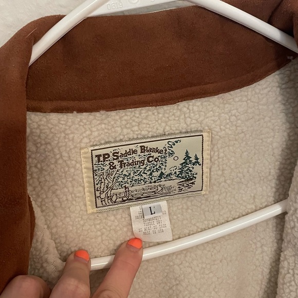 Shearling jacket, sheepskin jacket, dinner coat, night out jacket - Picture 3 of 6